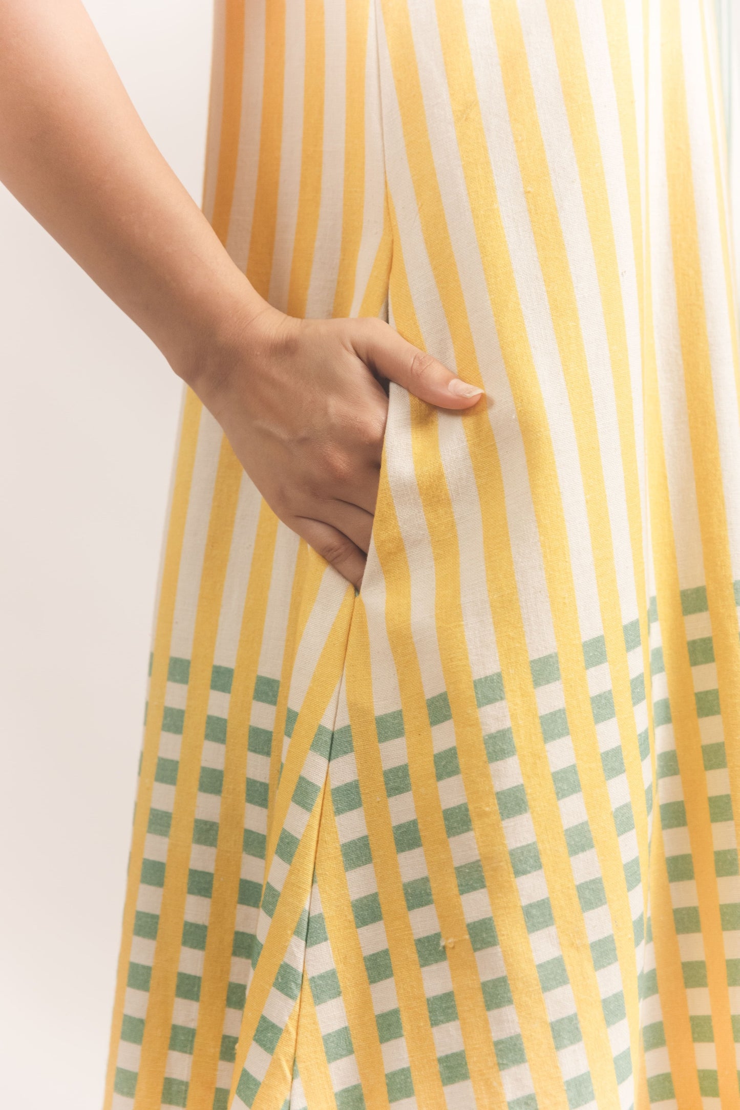 Checkered scallop dress