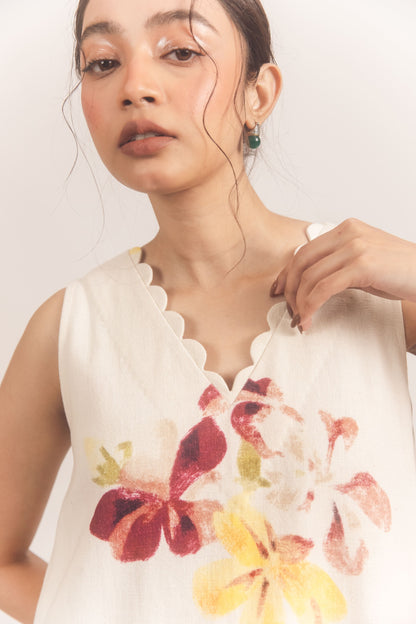 Scallop dress White