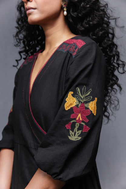 Jama dress in black