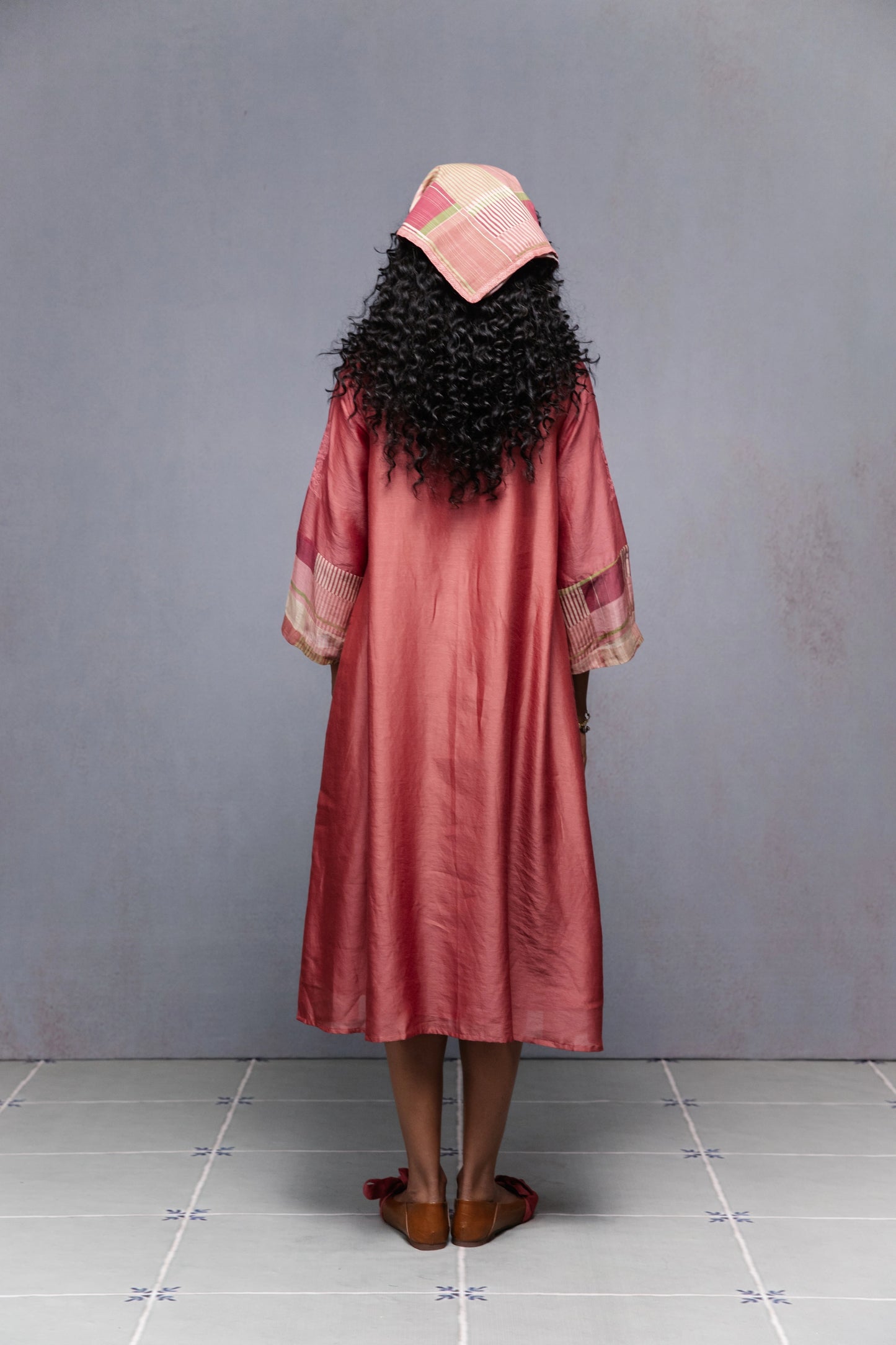 Vine dress in peach