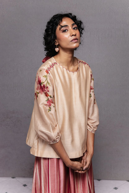 Yasmin Top beige
