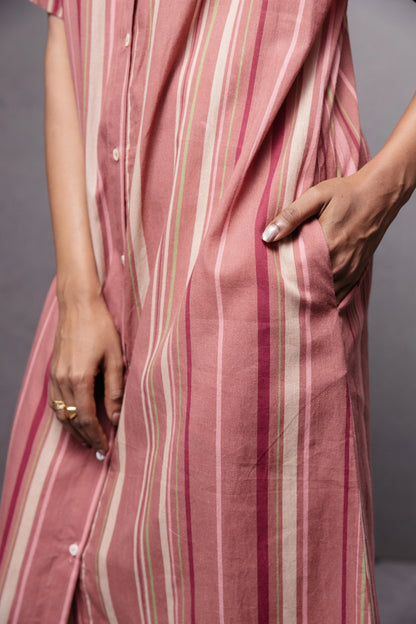 Eva dress in peach
