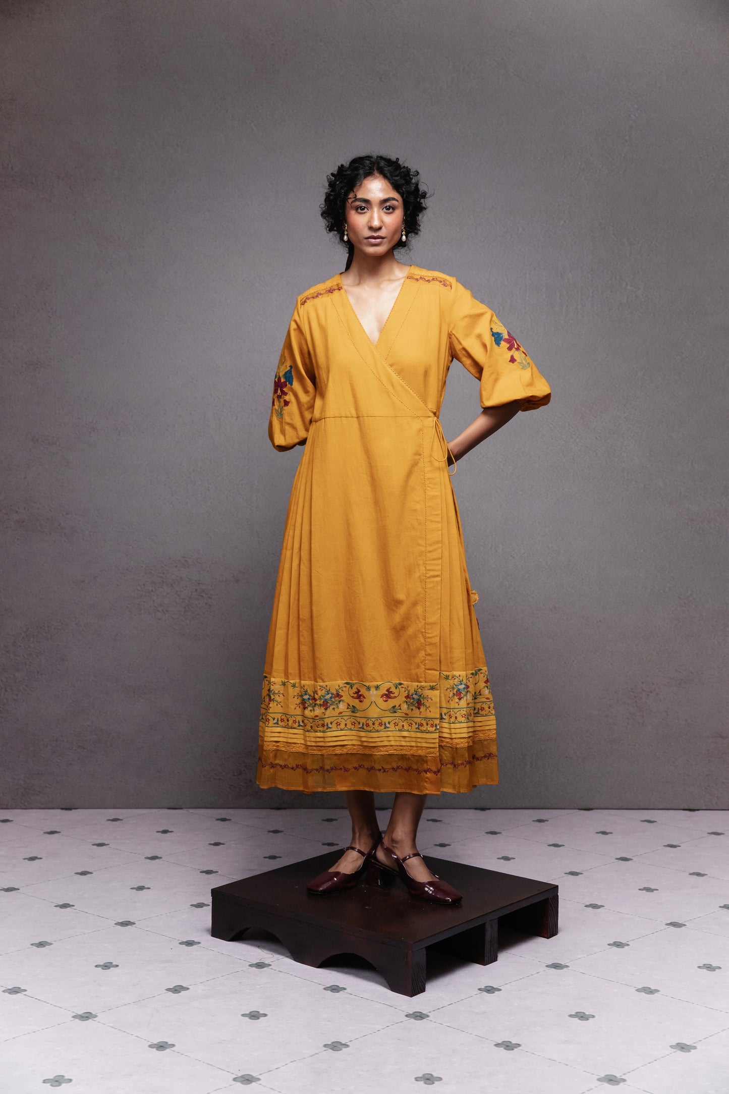 Jama dress in mustard