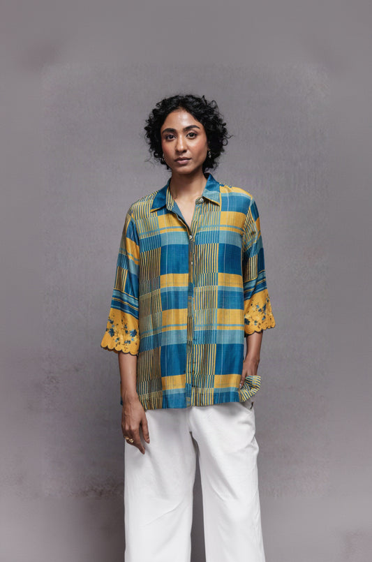 Raha shirt in blue checks