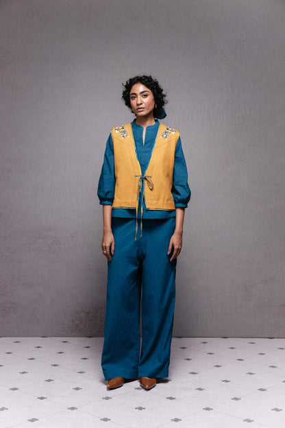 Tie up vest mustard