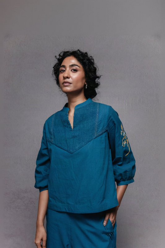 Terra top in blue