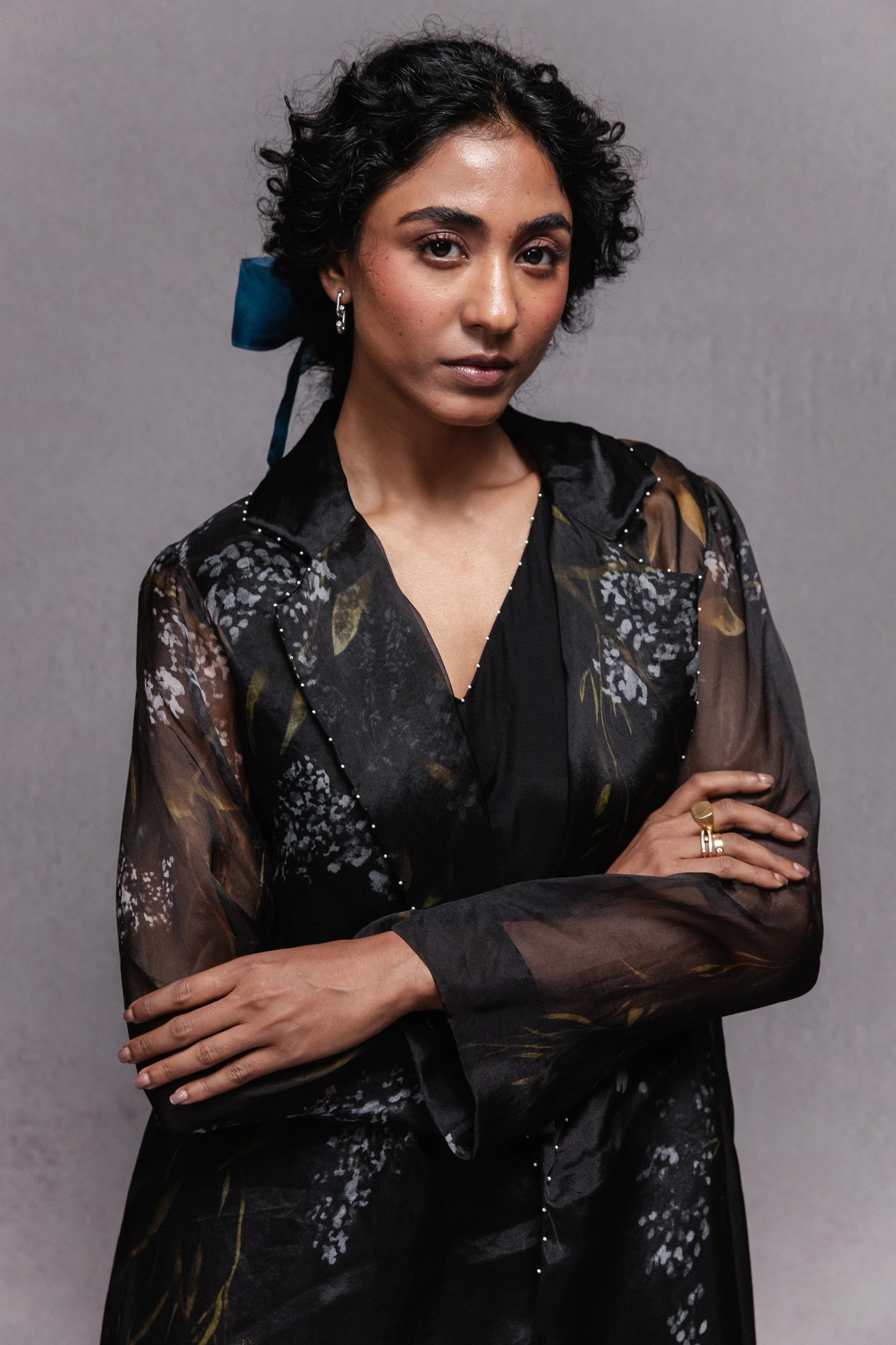 Cattleya trench in black